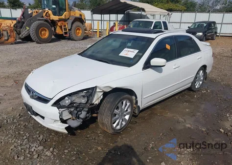 2007 Honda Accord 3.0 Ex из США, поврежденный, VIN 1HGCM66557A009032